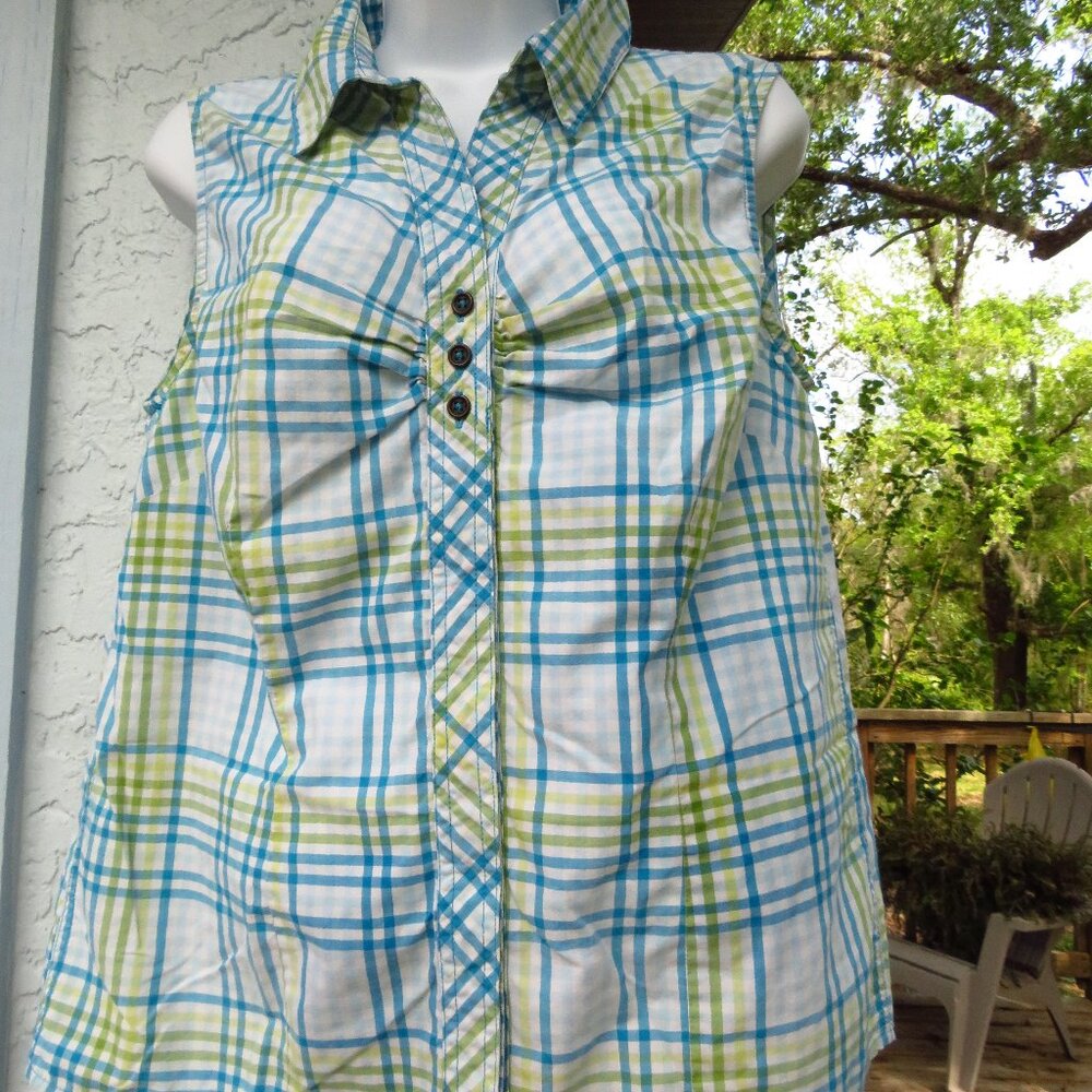 Ladies Bit and Bridle Summer shirt Medium